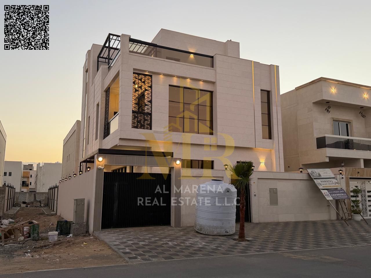 Turnkey villa, all fees included, on the main street, ready to move in, in the most prestigious area of Ajman, freehold ownership for all nationalit