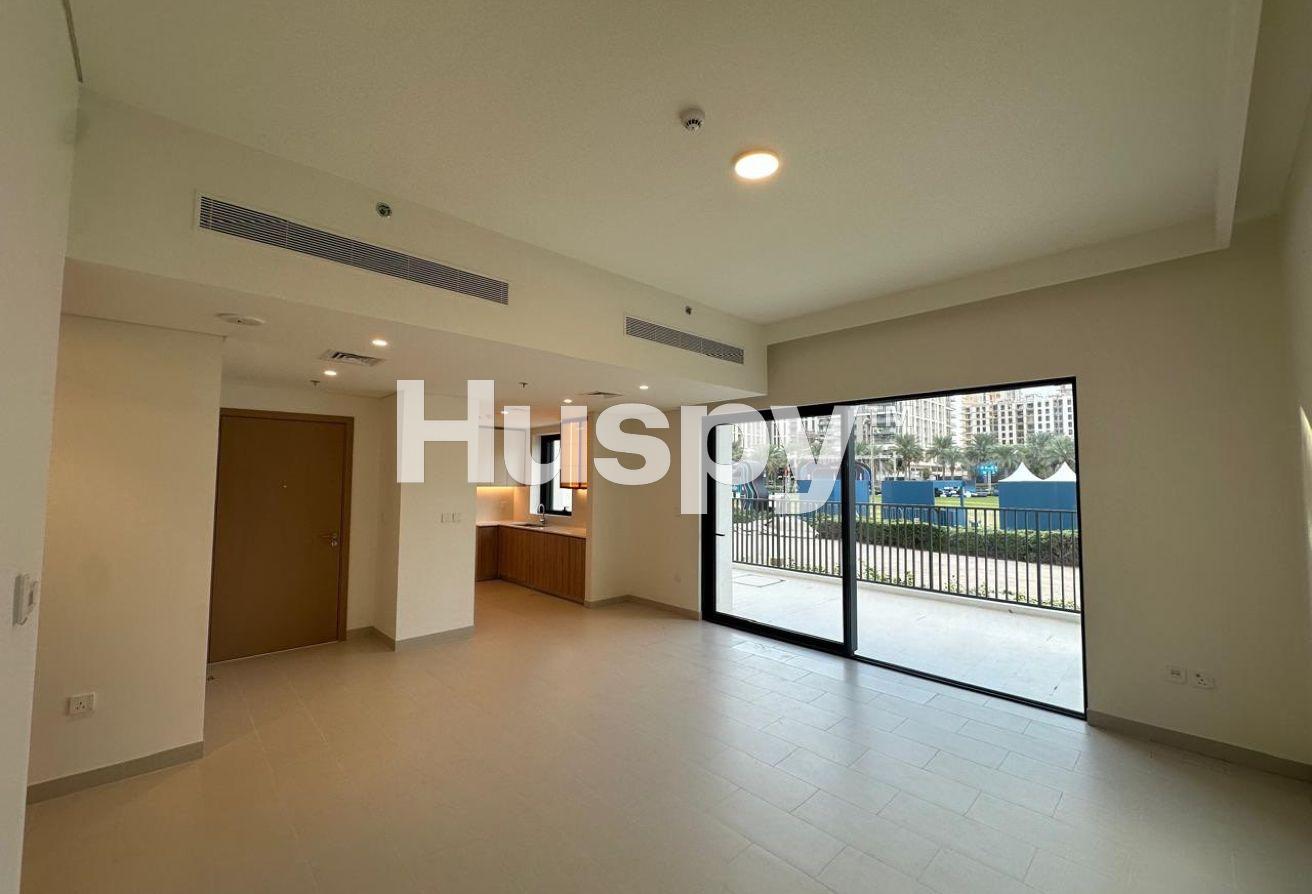 Unfurnished | Vacant | Park View