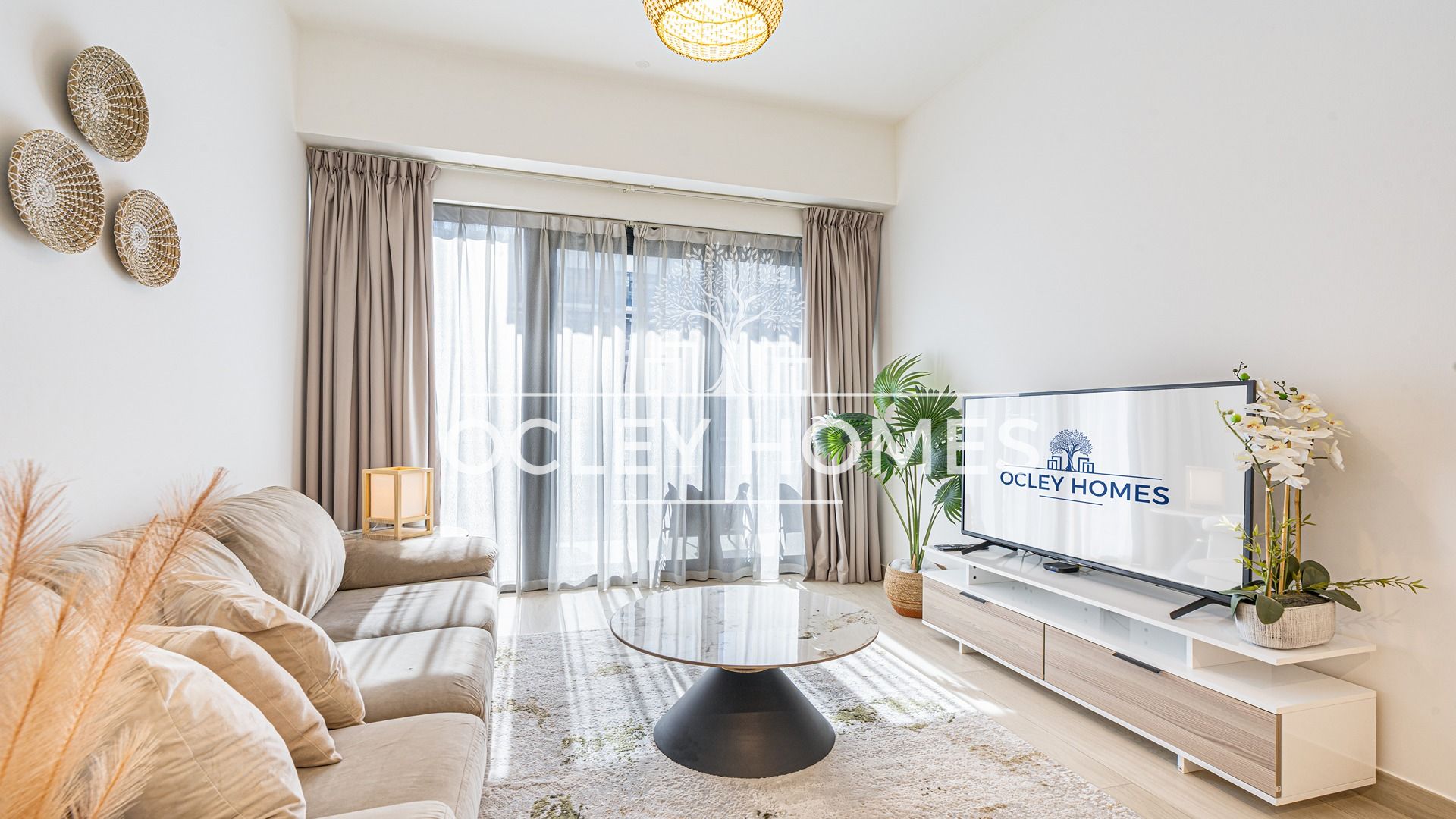 Sophisticated | All bill Inc. | Monthly Stays
