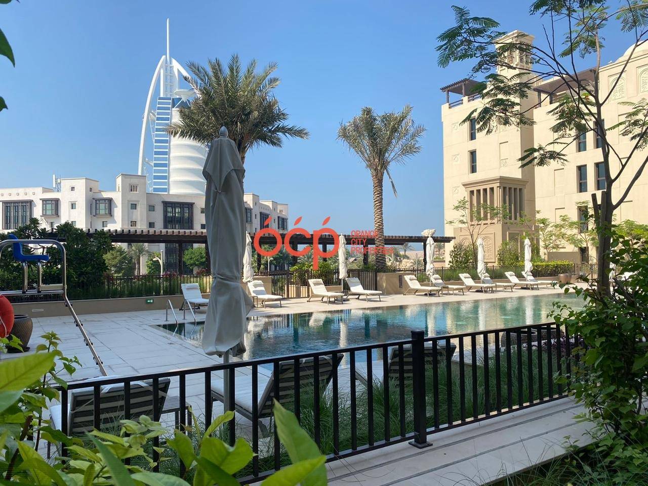 Burj Al Arab View | Direct Access to Pool | Large Layout