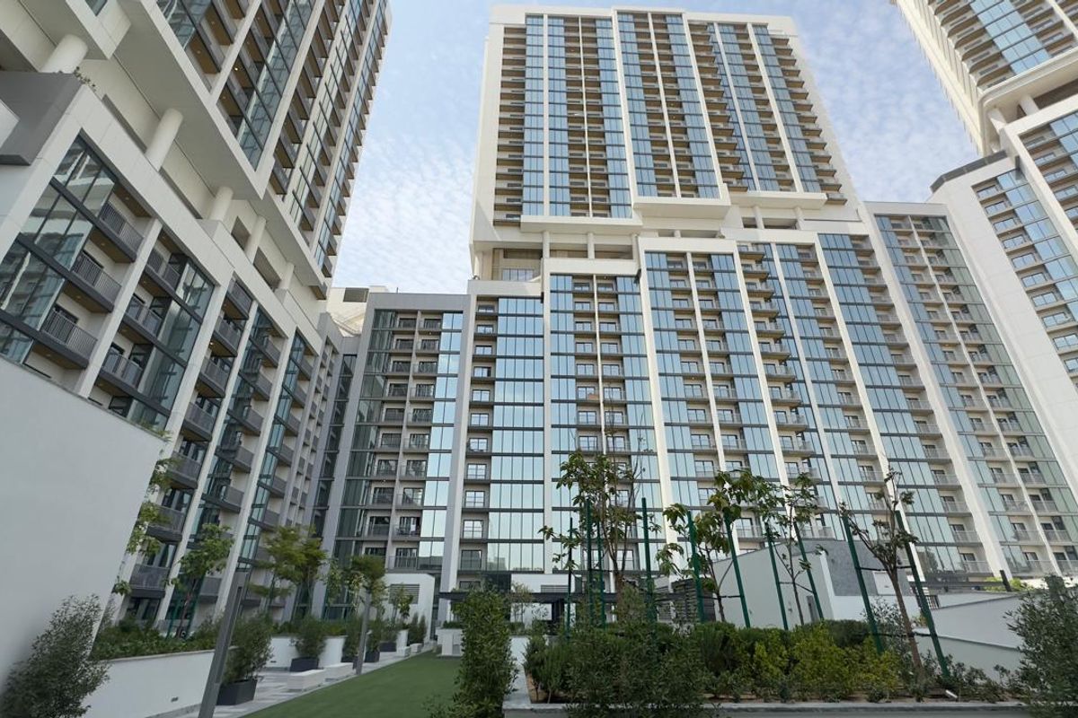 615 Sqft | For Sale | Brand New | 1 Bed