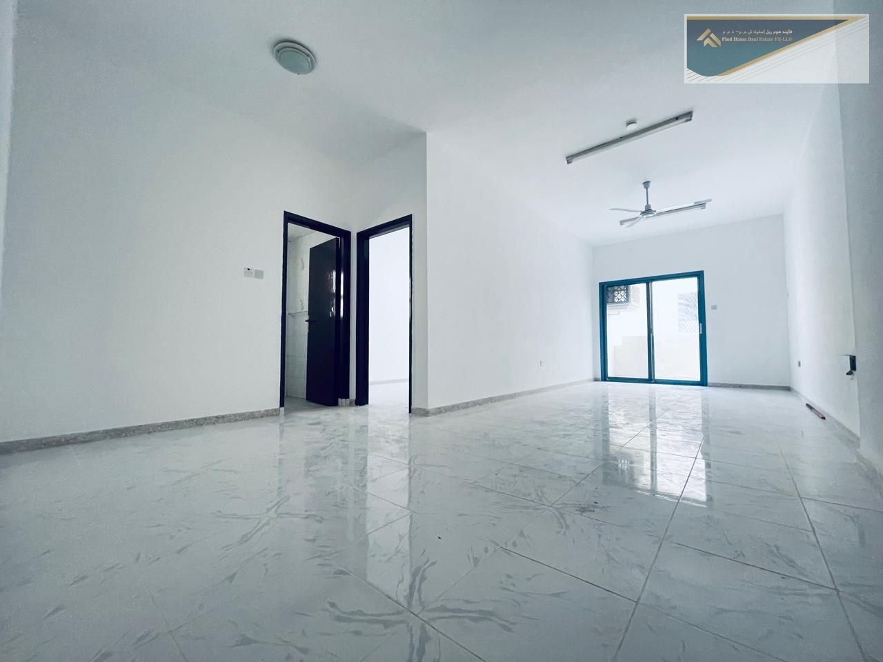 HOT OFFER !! FULLY SPACIOUS 1BHK APARTMENT WITH BALCONY WINDOW AC AND CENTRALIZED GAS JUST 30K ABU SHAGARA
