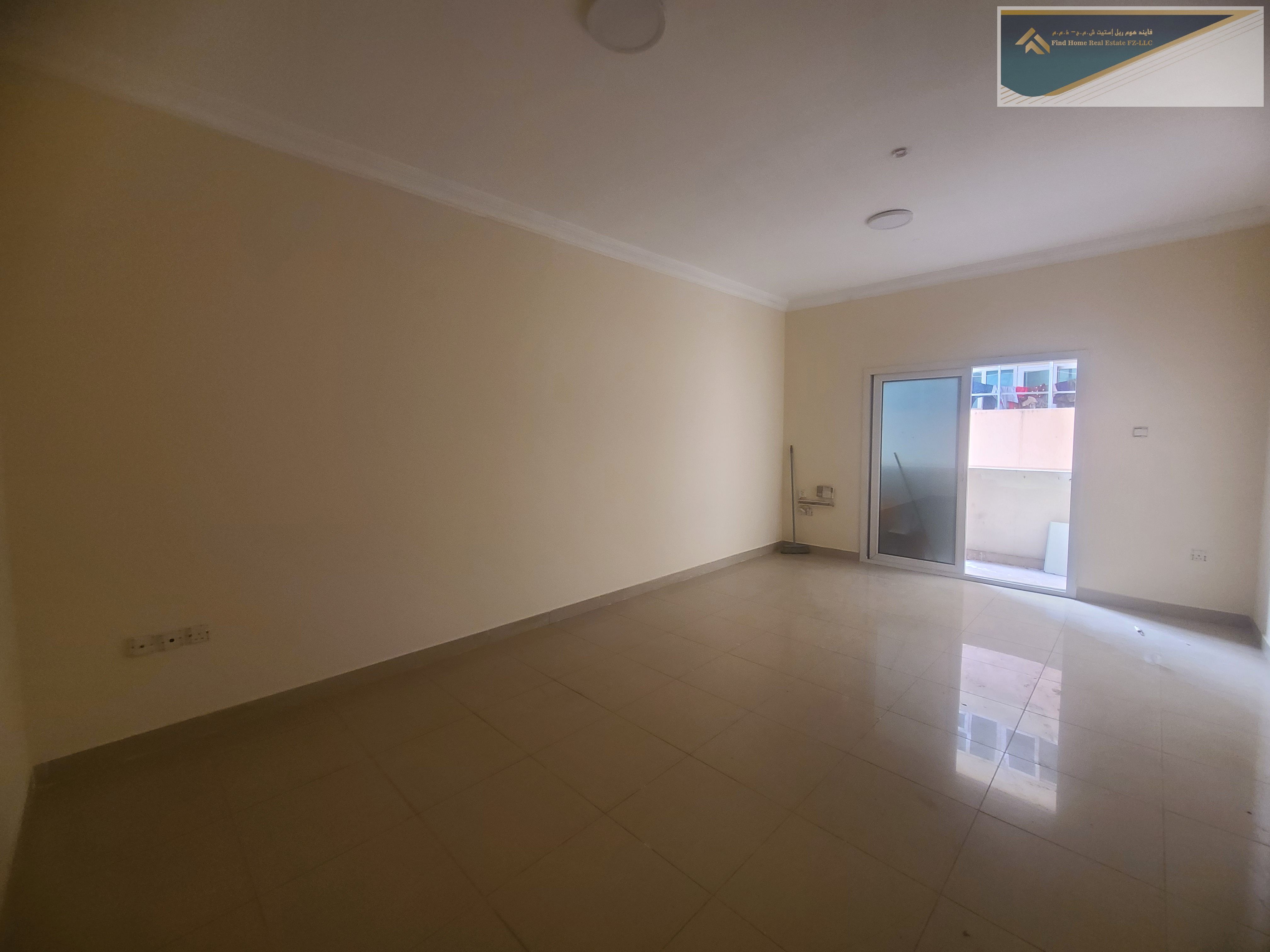 HOT OFFER !! LAST UNIT FULLY SPACIOUS 1BHK APARTMENT WITH BALCONY AND WARDROBE CENTRALIZED AC AND GAS JUST 33K ABU SHAGARA