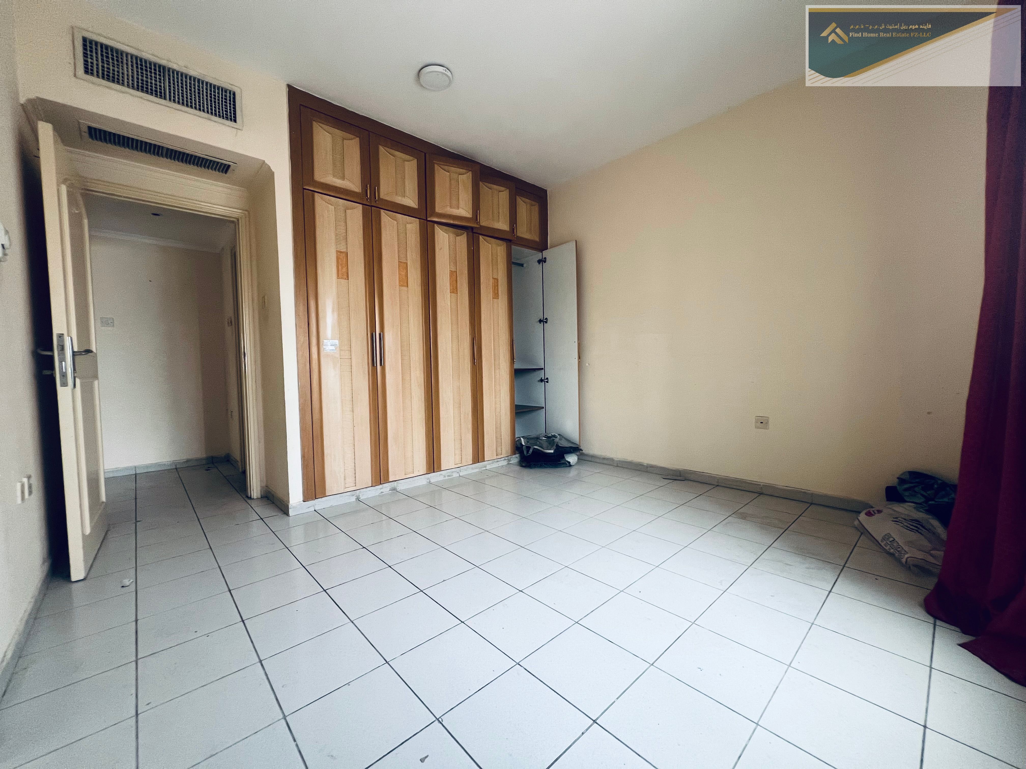 ONE MONTH FREE NO DEPOSITE 1BHK WITH BALCONY CENTRAL AC ONLY FOR FAMILY JUST 28K IN AL QASIMIA