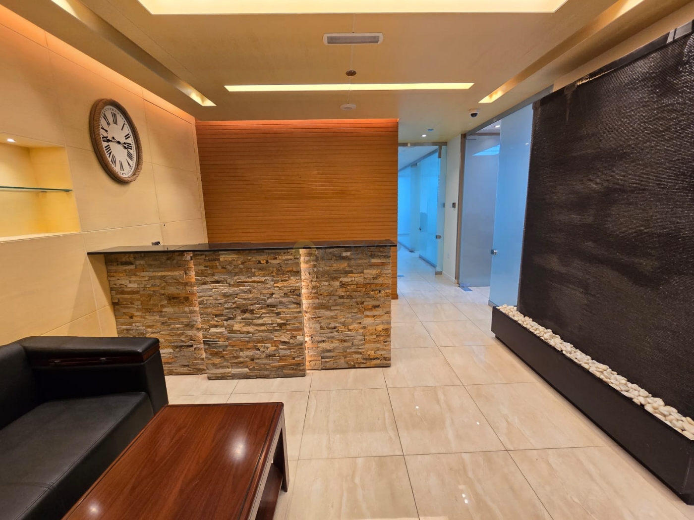 Vacant | Furnished | 10 Parkings | Vastu Compliant