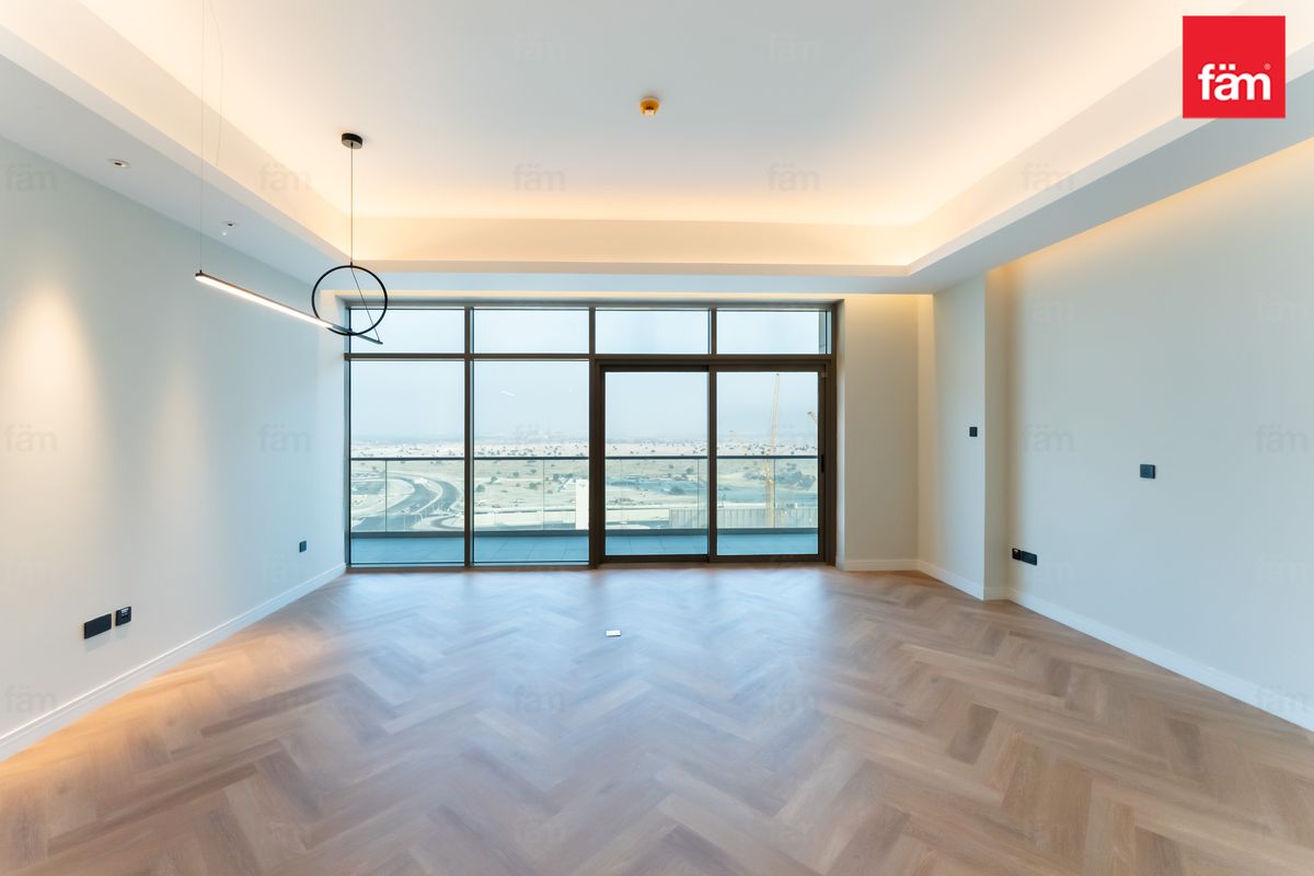 Brand New | Mid Floor | Kitchen with Appliances