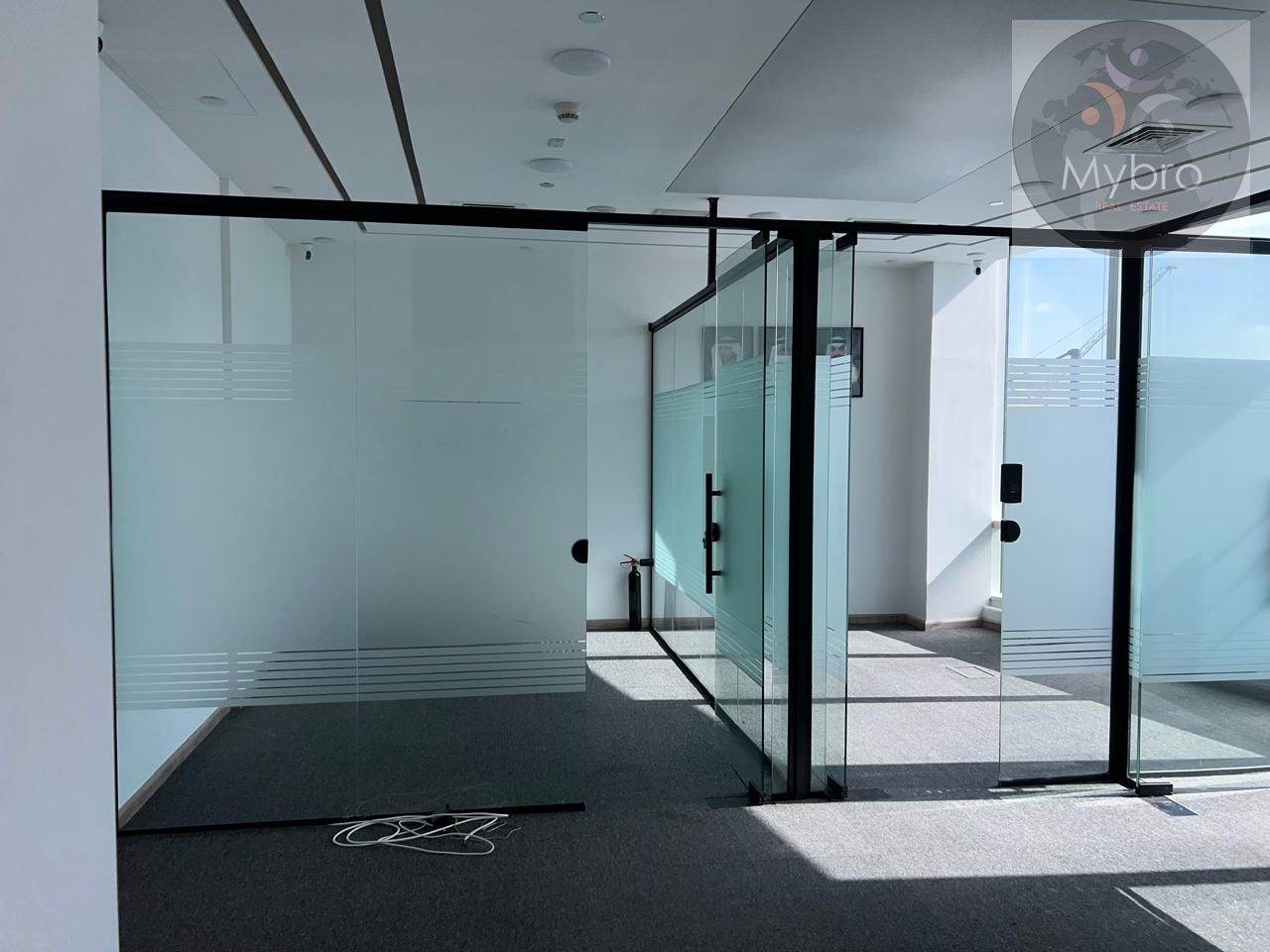 Near Metro | Prime Location | Vacant