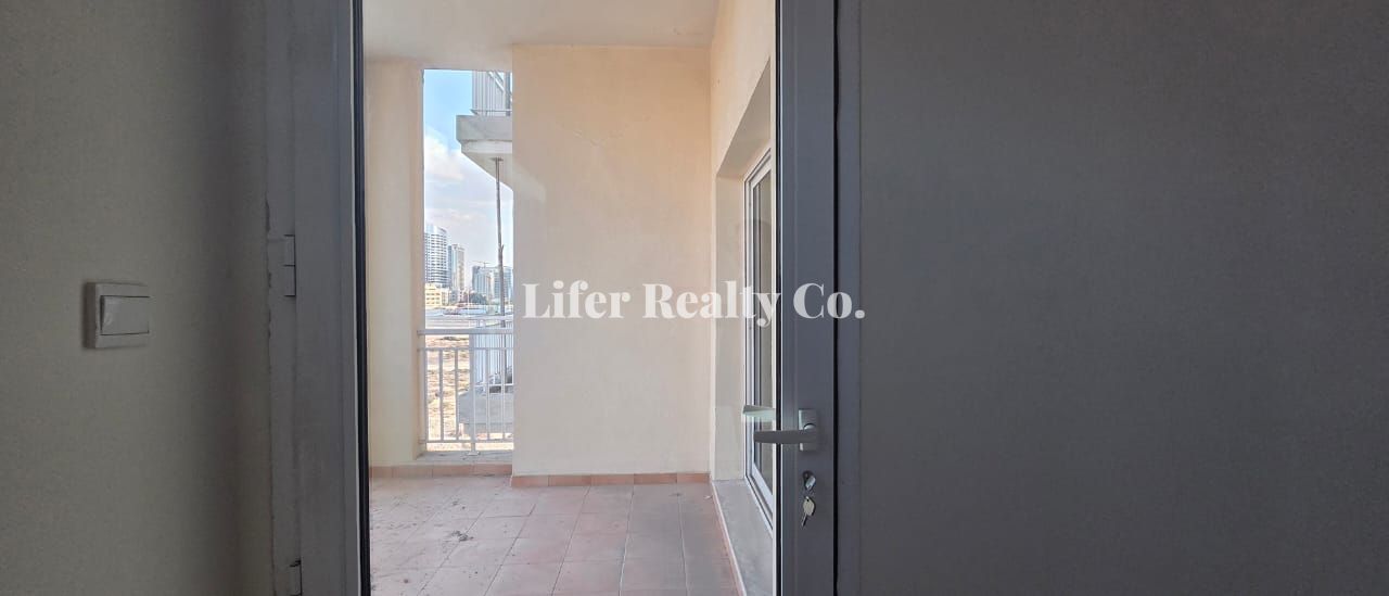 Huge 2BR + Maid | 2 Balconies | Vacant | 4 Cheques