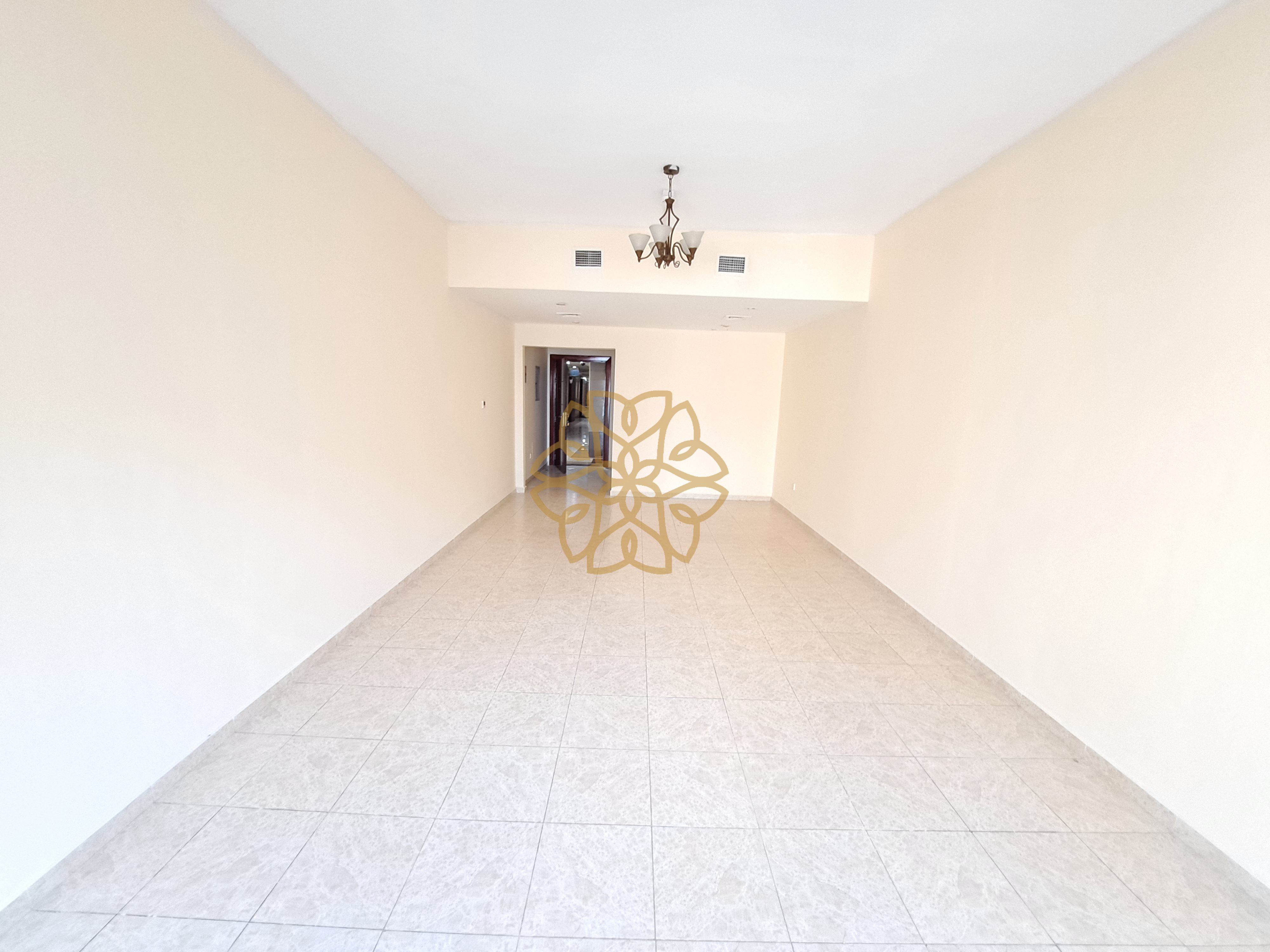 Huge 3BHK AC Free Balcony Open Veiw Al Taawun