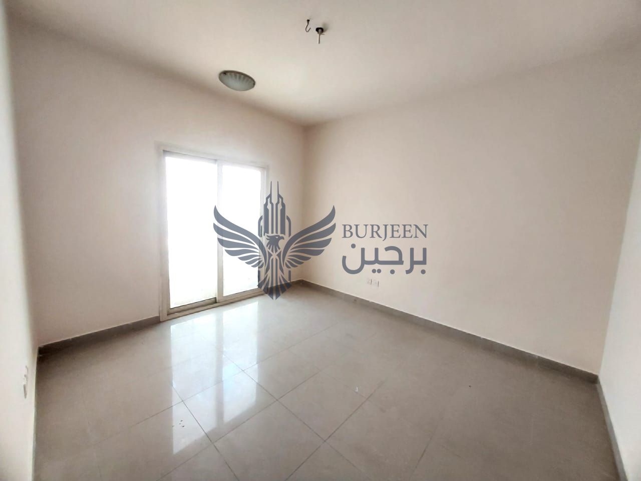 Spacious 2 BHK for Rent with balcony just in 26000 AED