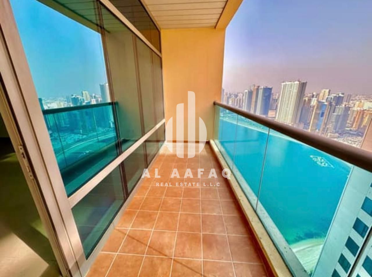 Spacious 2BHK| Master Bedroom| Sea View
