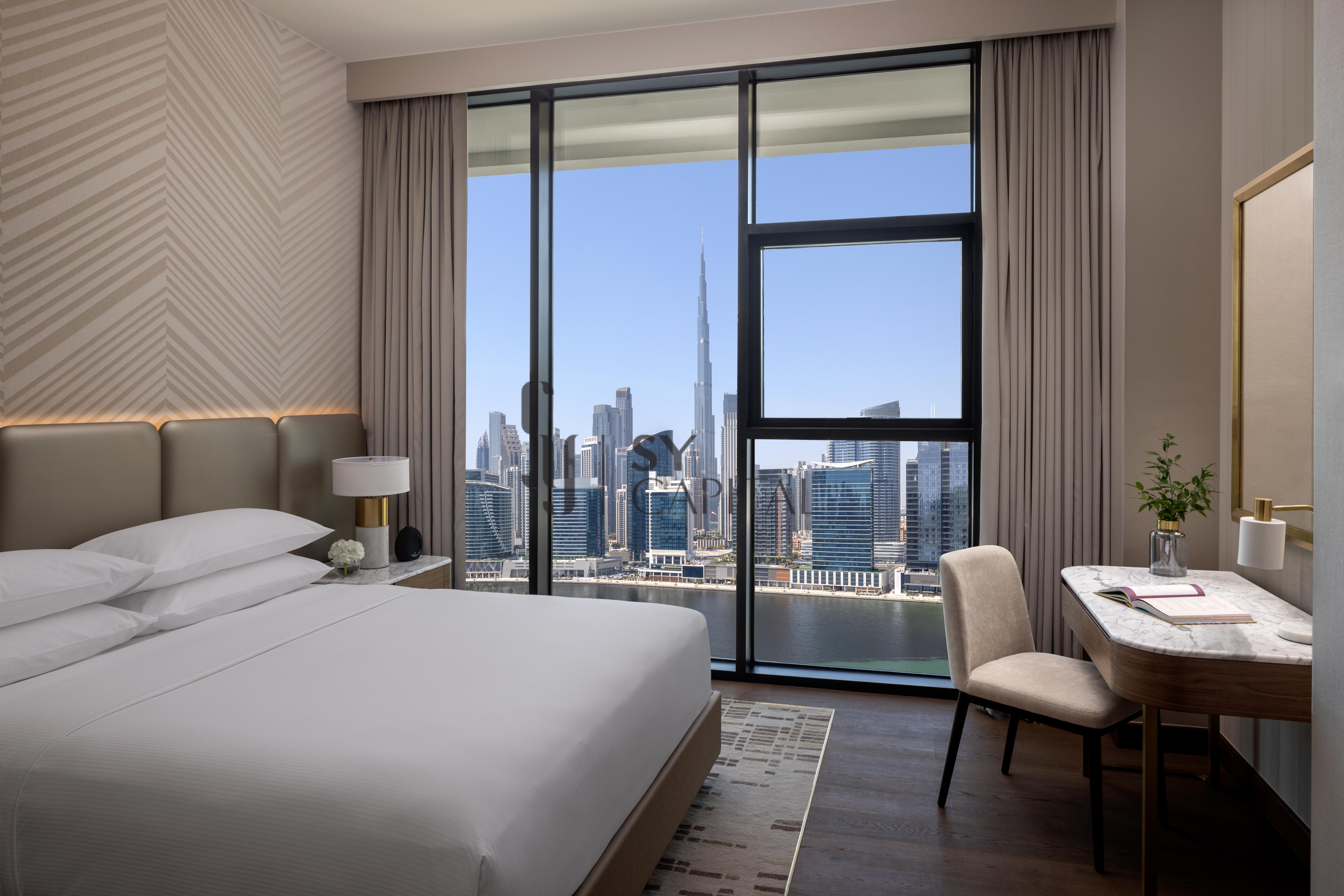 Burj and Canal View | All inclusive | Pet Friendly