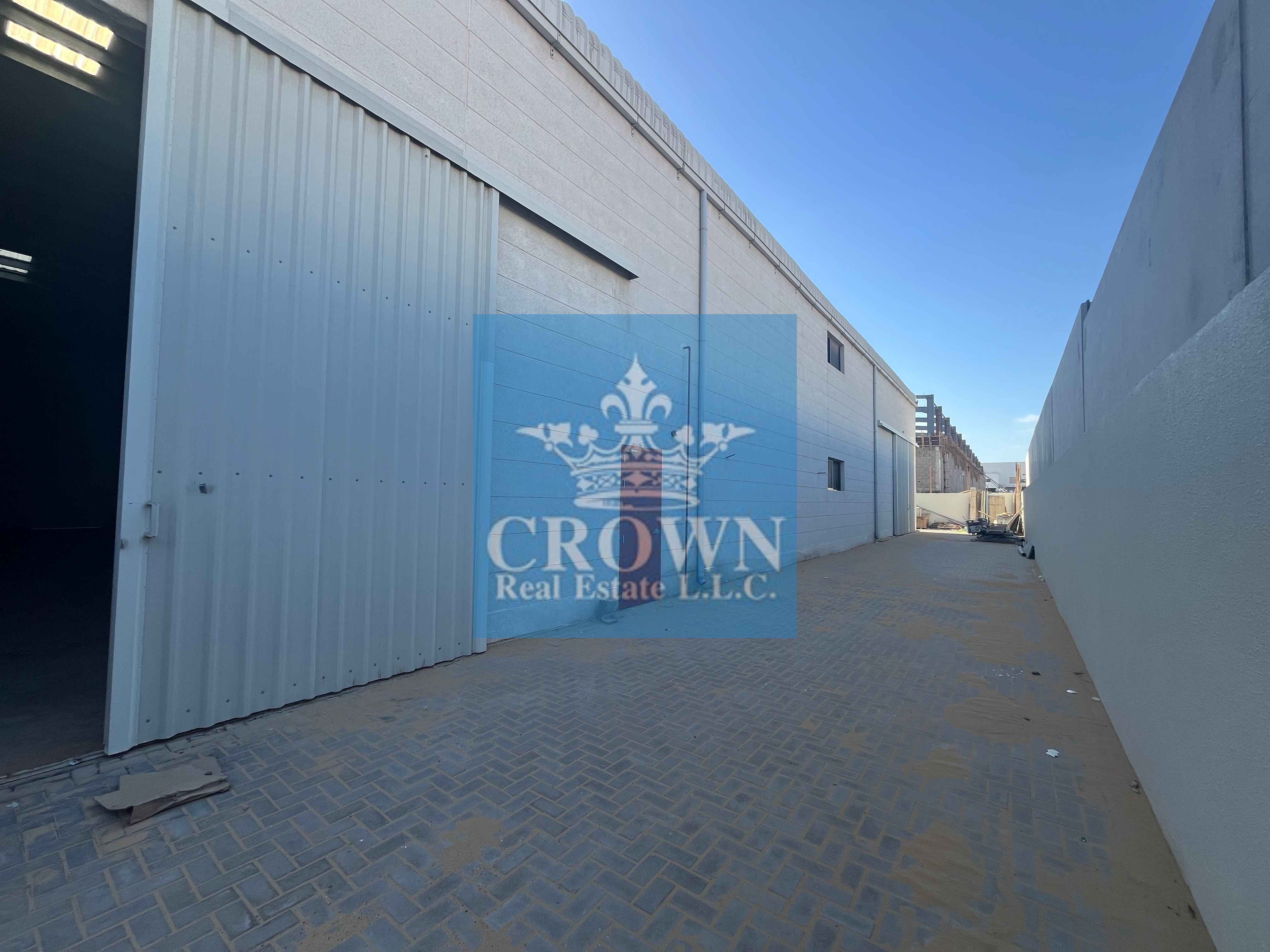Strategic Warehouse Rental in Umm Al Quwain: Unlock Your Business Potential!"**