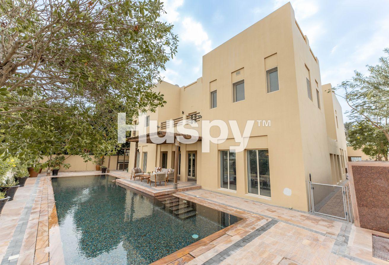 Fully Furnished | Lake View | Private Pool
