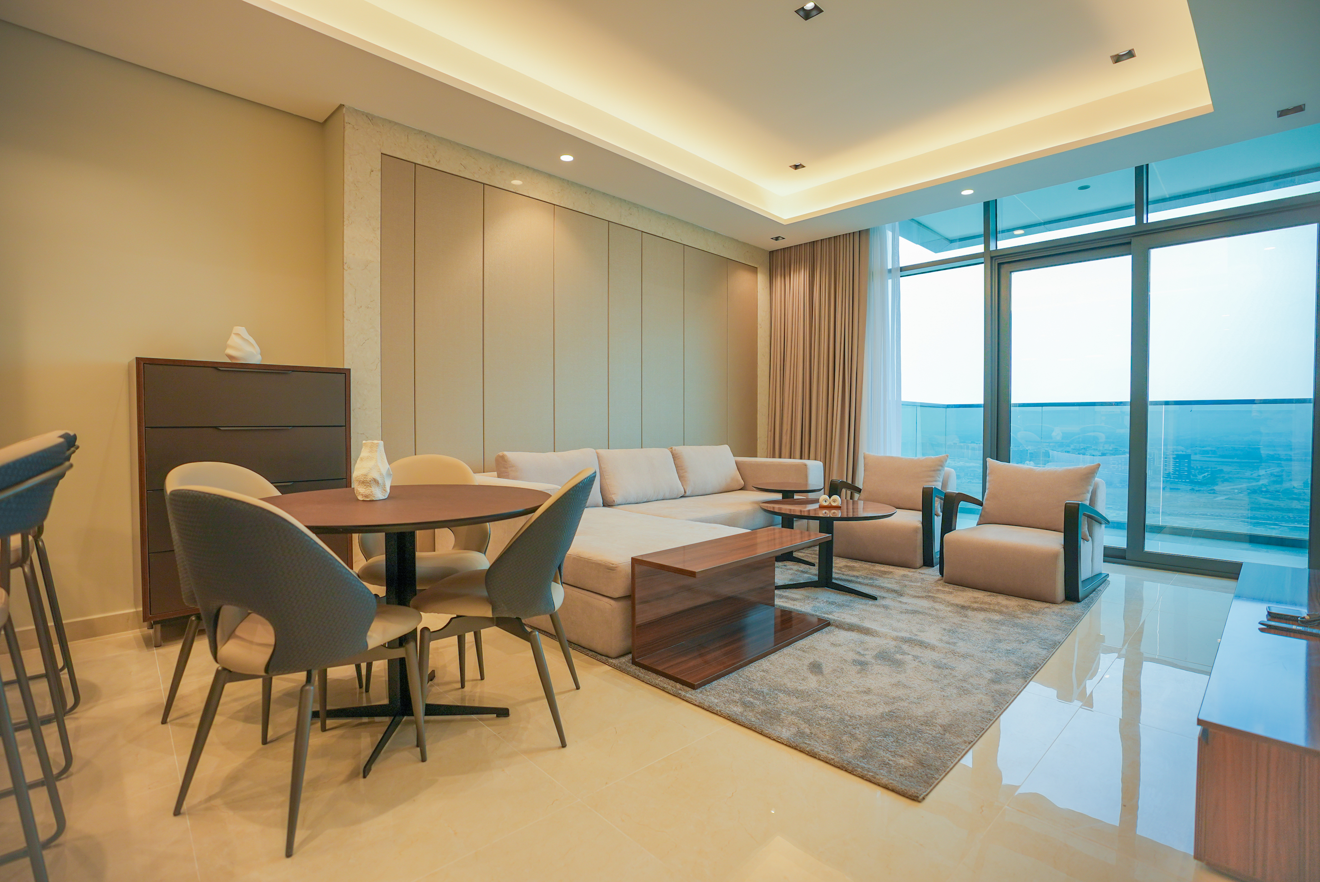 Signature Luxury 2-Bedroom | Nobles Tower | Business Bay