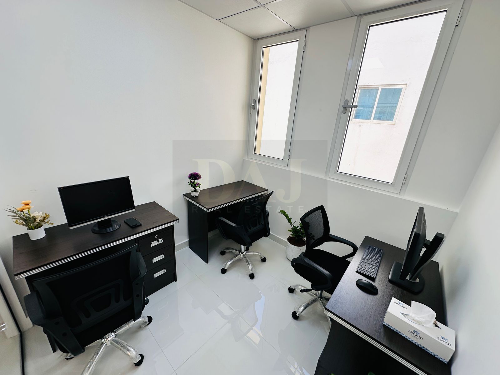 Beautiful Office | Direct From Landlord | Near to Metro Station |