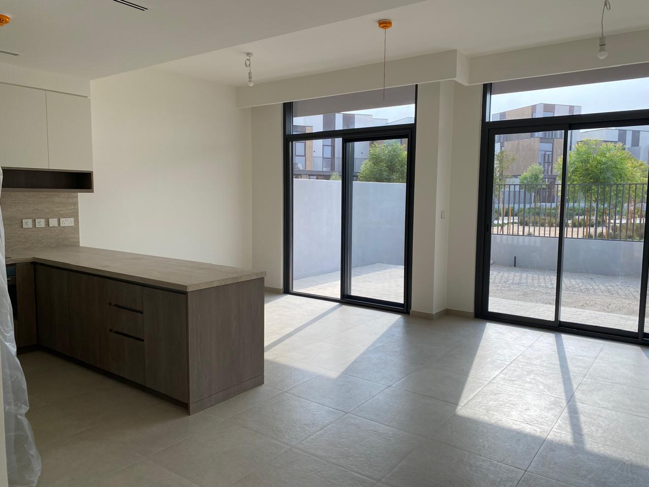 AVAILABLE | CORNER UNIT | 4BR + MAIDS | SINGLE ROW