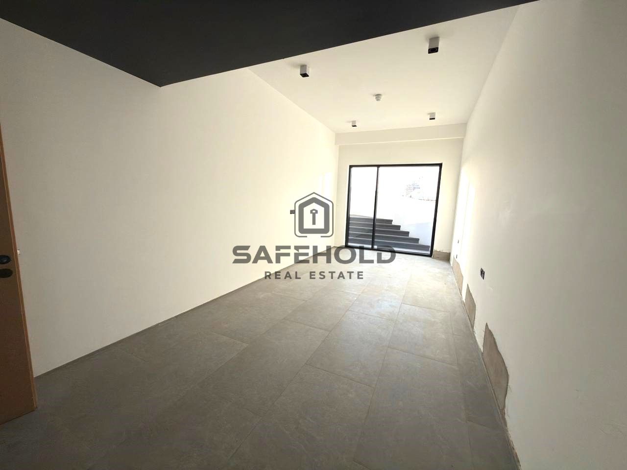 Spacious 1BHK with Private Jacuzzi | Prime Location | Urgently Available for Rent