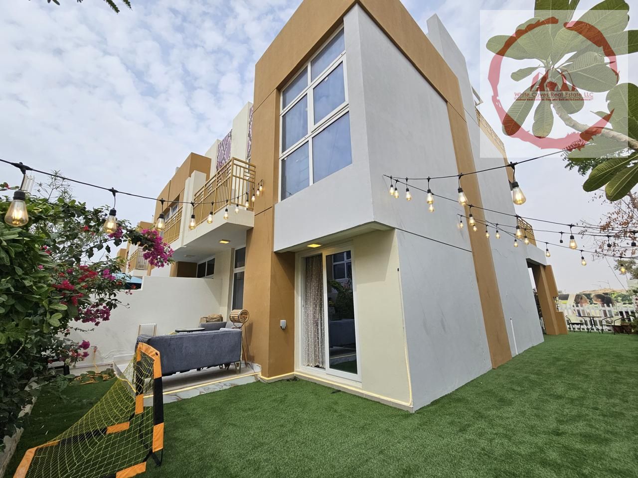 Spacious RC-EM Townhouse | Rent AED 125K
