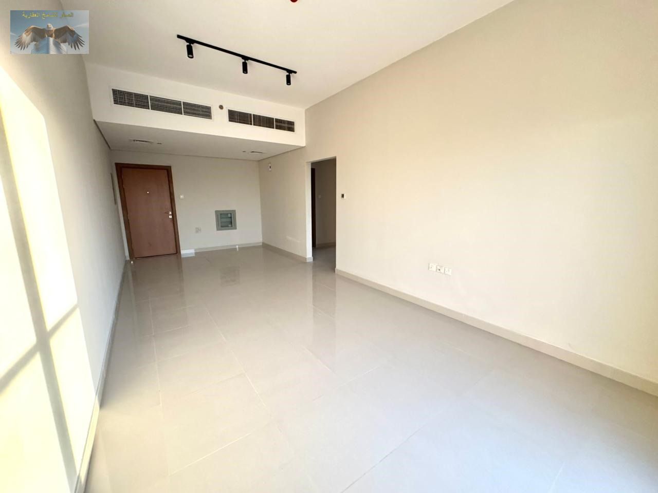 A golden opportunity for annual rent: three beautiful rooms in Ajman, in a prime location and with excellent space.