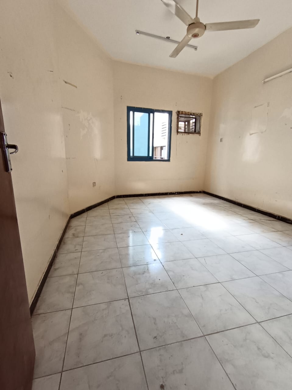 A beautiful three-bedroom apartment with a living room for rent on King Faisal Street, perfect for families, with flexible payments and secured deposi
