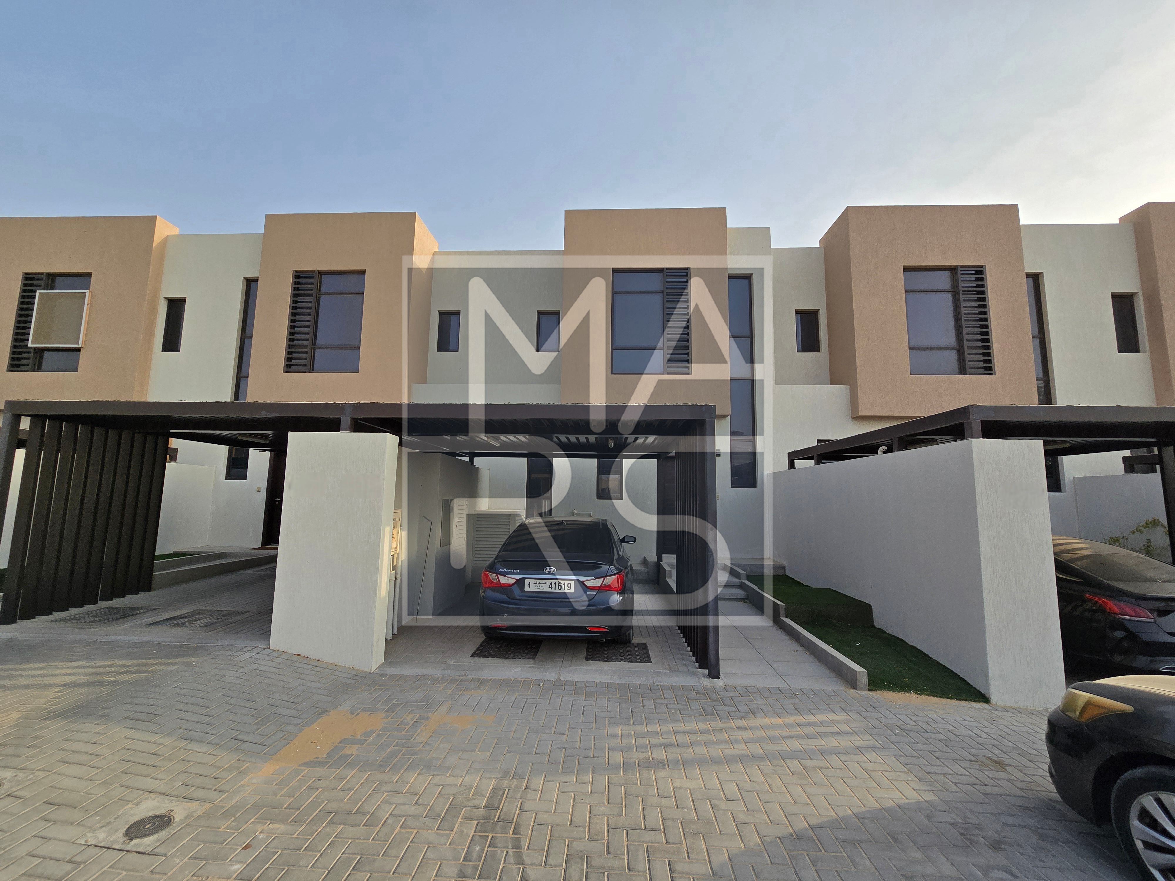 02BHK || All Master Rooms || Ready to Move || Middle Unit || AED 80K