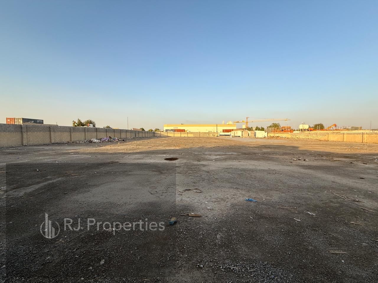 Very Huje Spacious Yard industrial area saja 45kw Electricity power Bright Location