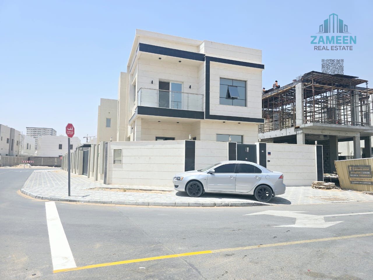 Villa for Sale in Al Amrah | 5 Master Bedrooms | Majlis & Living Room