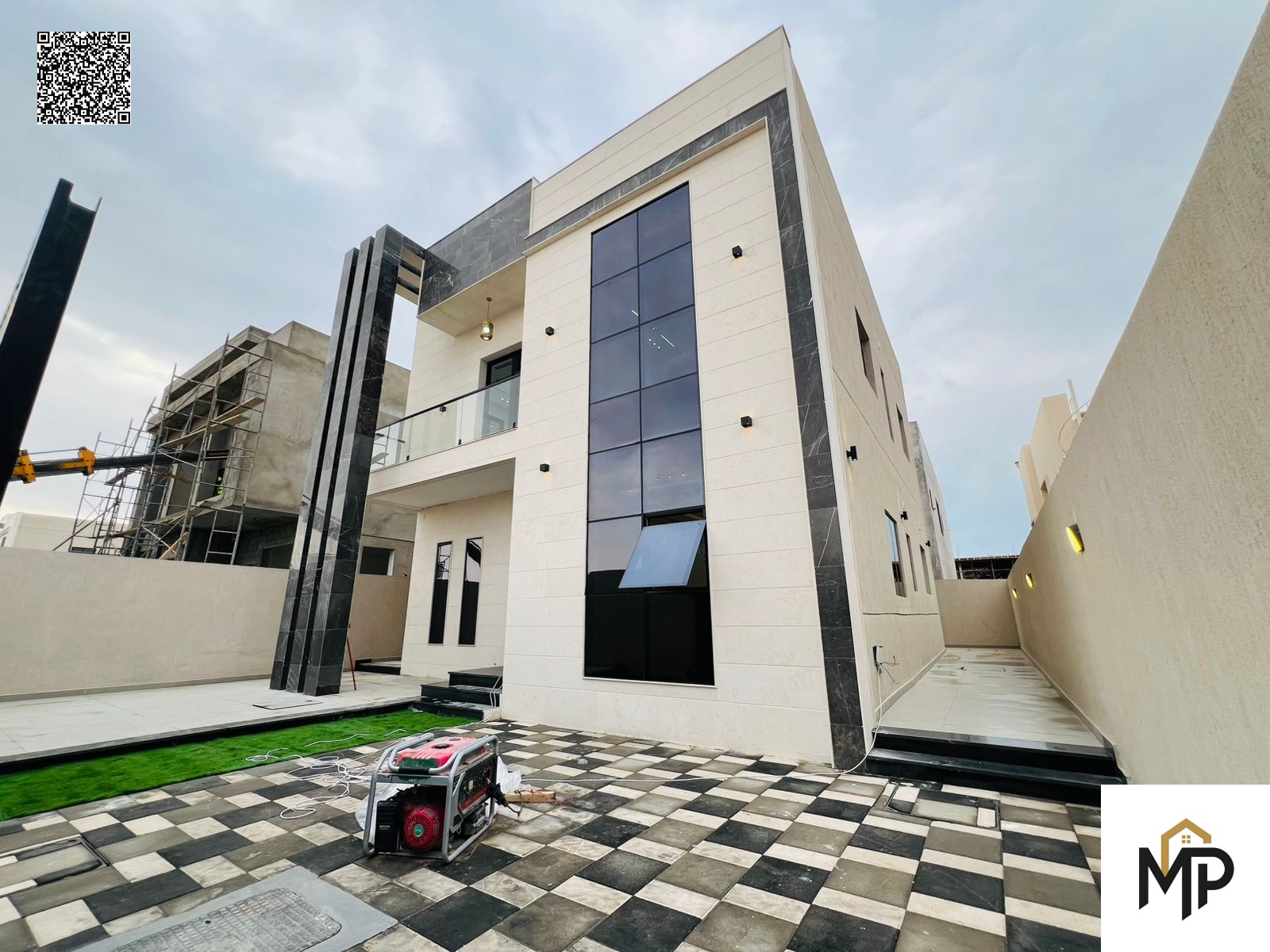 For sale in Al Zahia, Ajman: a thoughtfully designed villa ideal for families seeking comfort and practicality. The villa features four bedrooms with