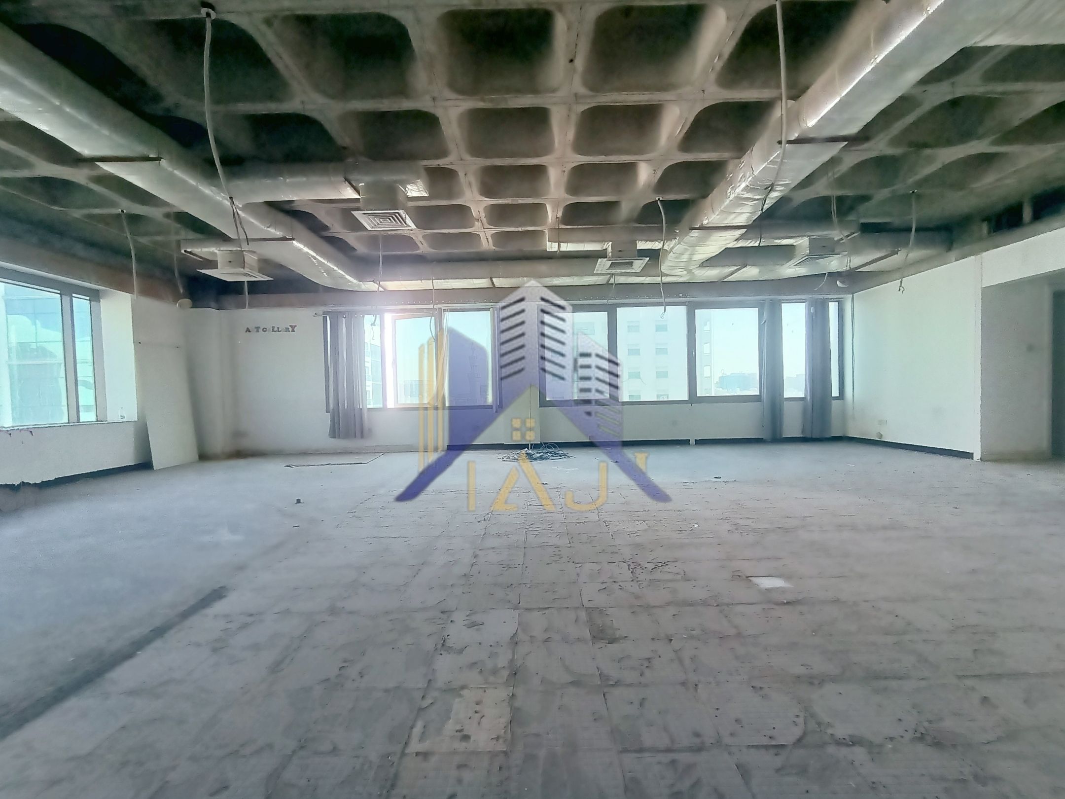 OFFICE AVAILABLE ON IDEAL LOCATION NEAR RIGGA METRO STATION IN MURAQQBAT DEIRA DUBAI