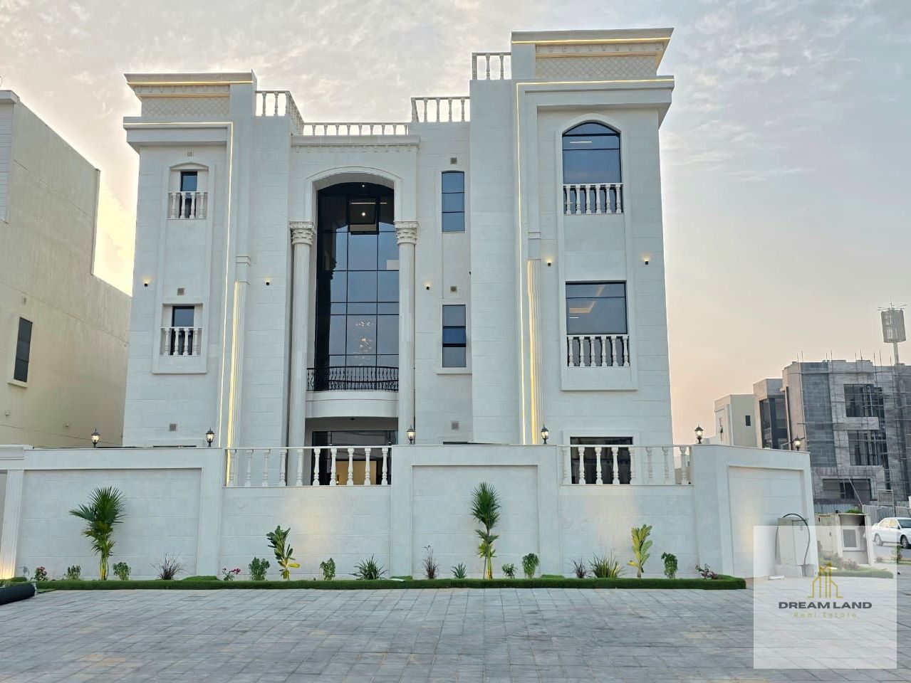 Luxury modern villa for sale, freehold ownership for all nationalities with the right of inheritance for life!