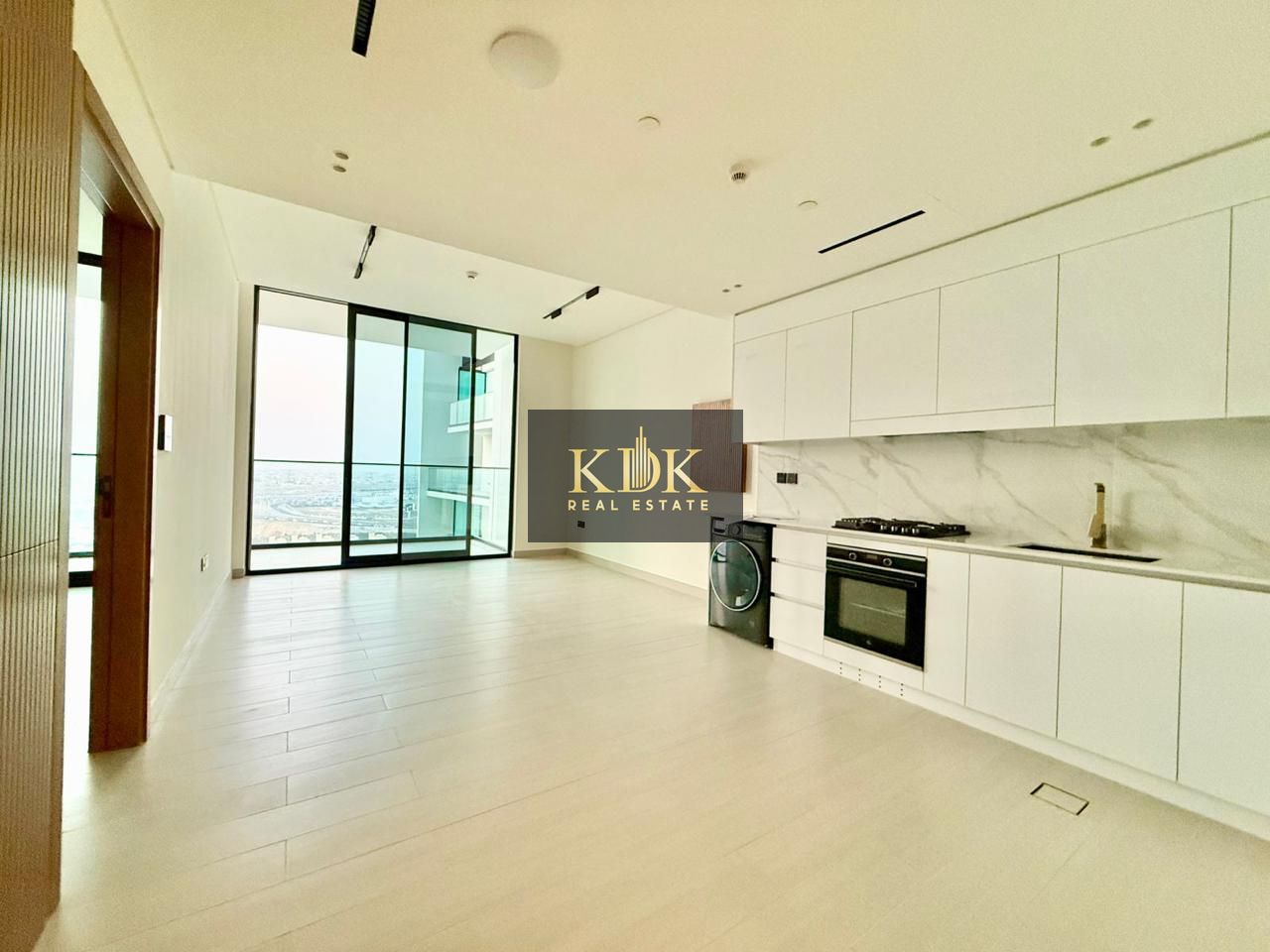 Cozy 1BHk | Brand New | Fitted Kitchen