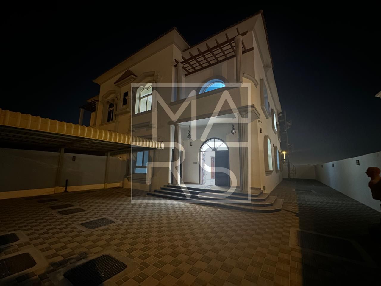 Grand 5BR Villa in Al Tai | Perfect for Large Families | Ready to Move In"
