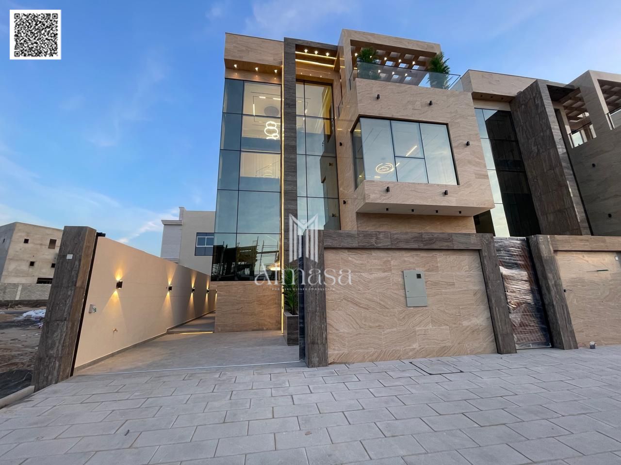 Luxurious 6-Bedroom Villa for Sale in Al Helio 2, Ajma