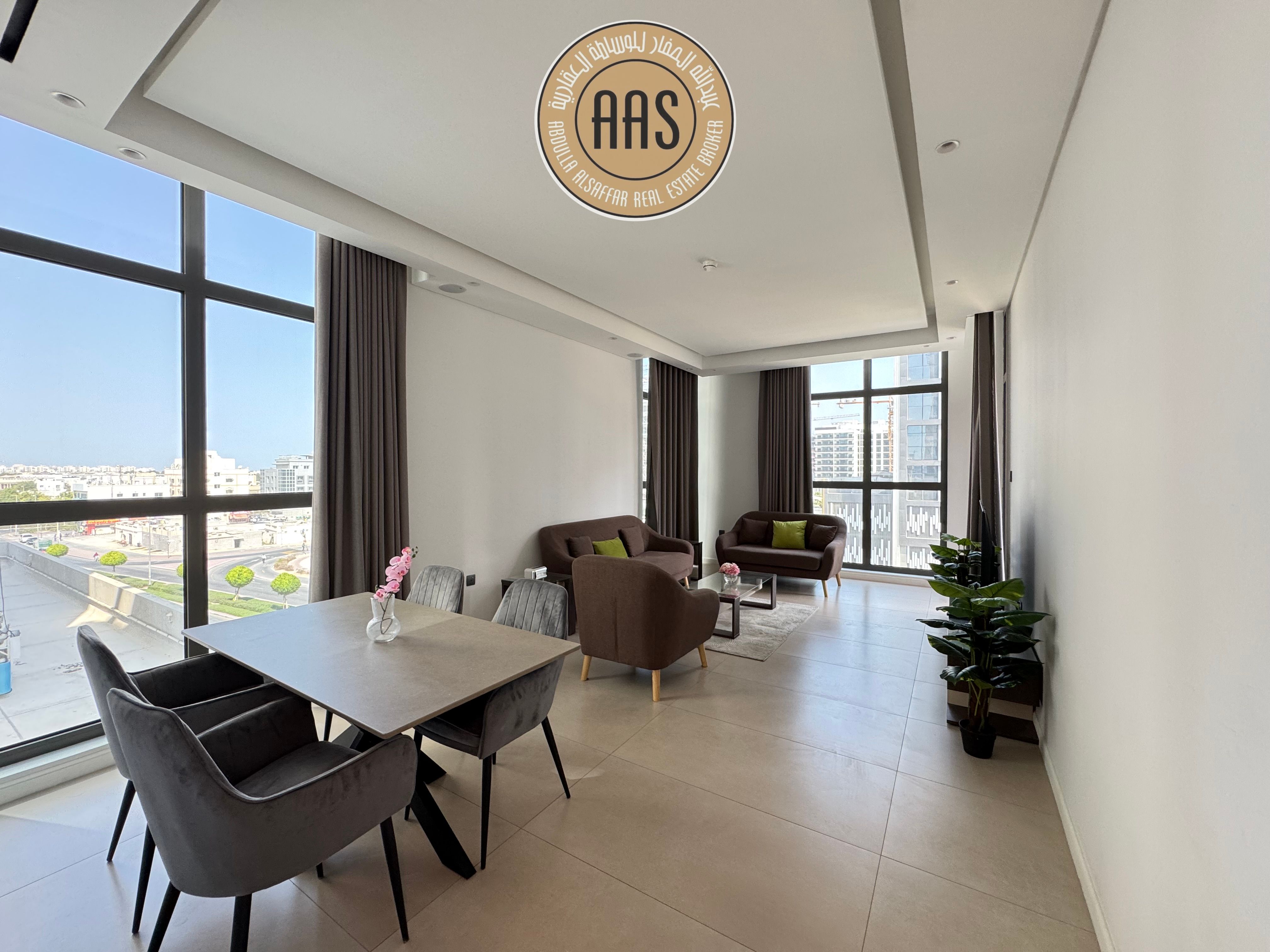 Ready to move, Fully furnished 2bhk only 2.2M, near metro