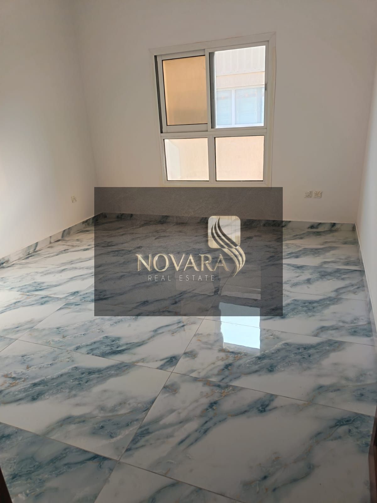 Office for annual rent in Al Jurf Industrial Area 1 – One room and hall, first occupancy, ready to use, for AED 25,000