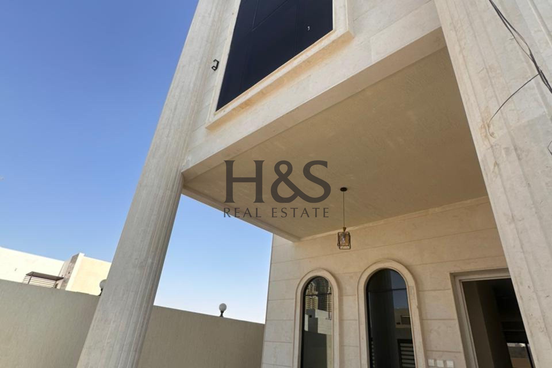 Exclusive 7-Bedroom Villa | High-End Modern Finishes
