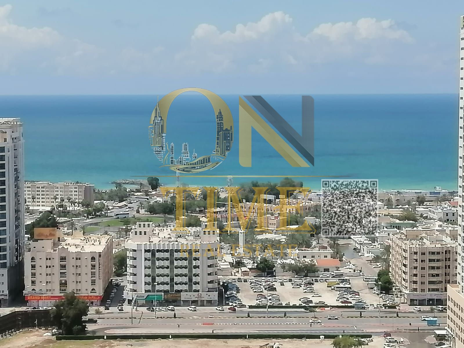 Luxury finishes with central air conditioning, private parking, and a spacious balcony. The apartment offers a comfortable layout, modern design, and