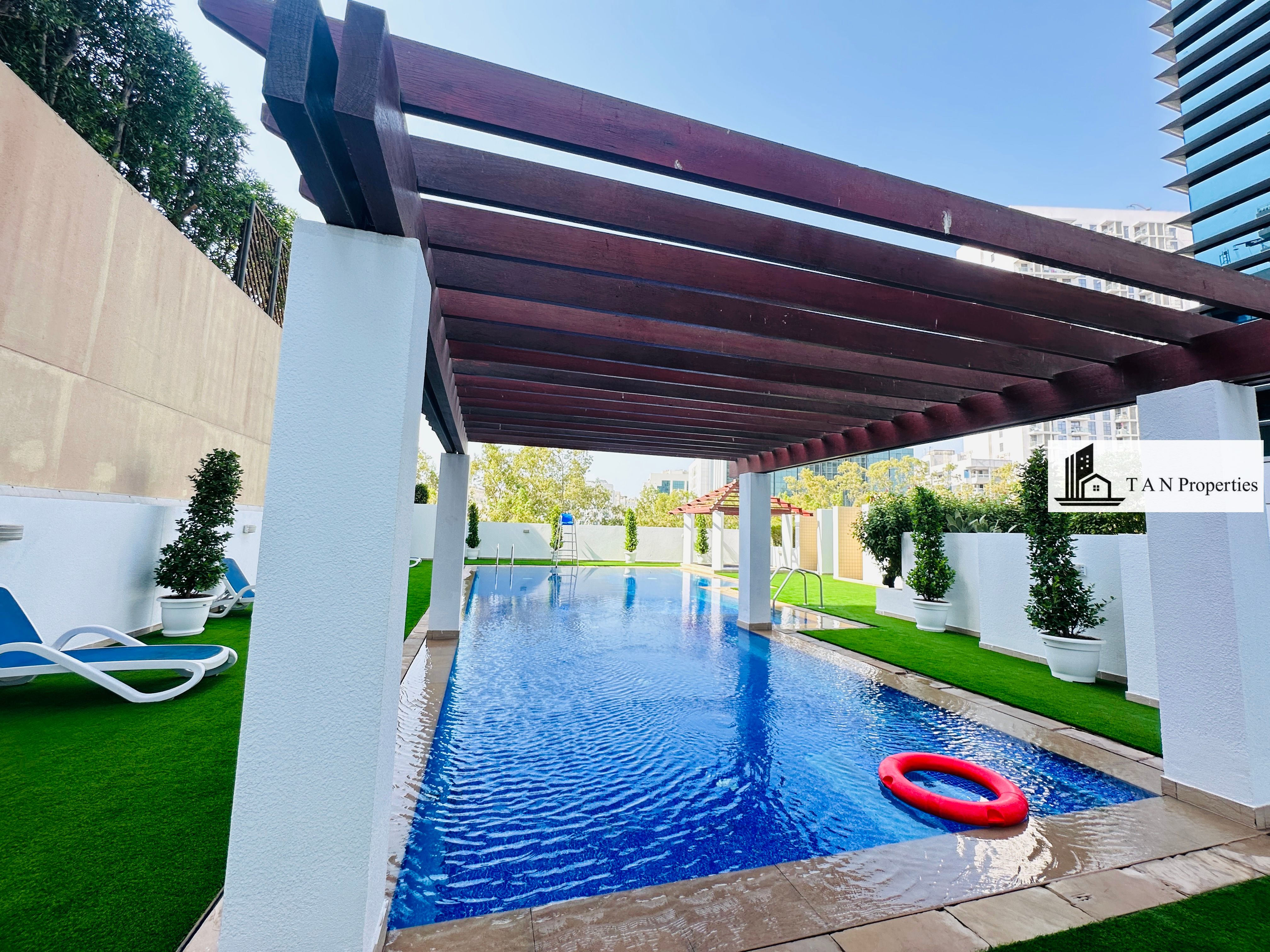 Chiller free/Luxurious 2bhk/Kitchen Appliances/All Amenities