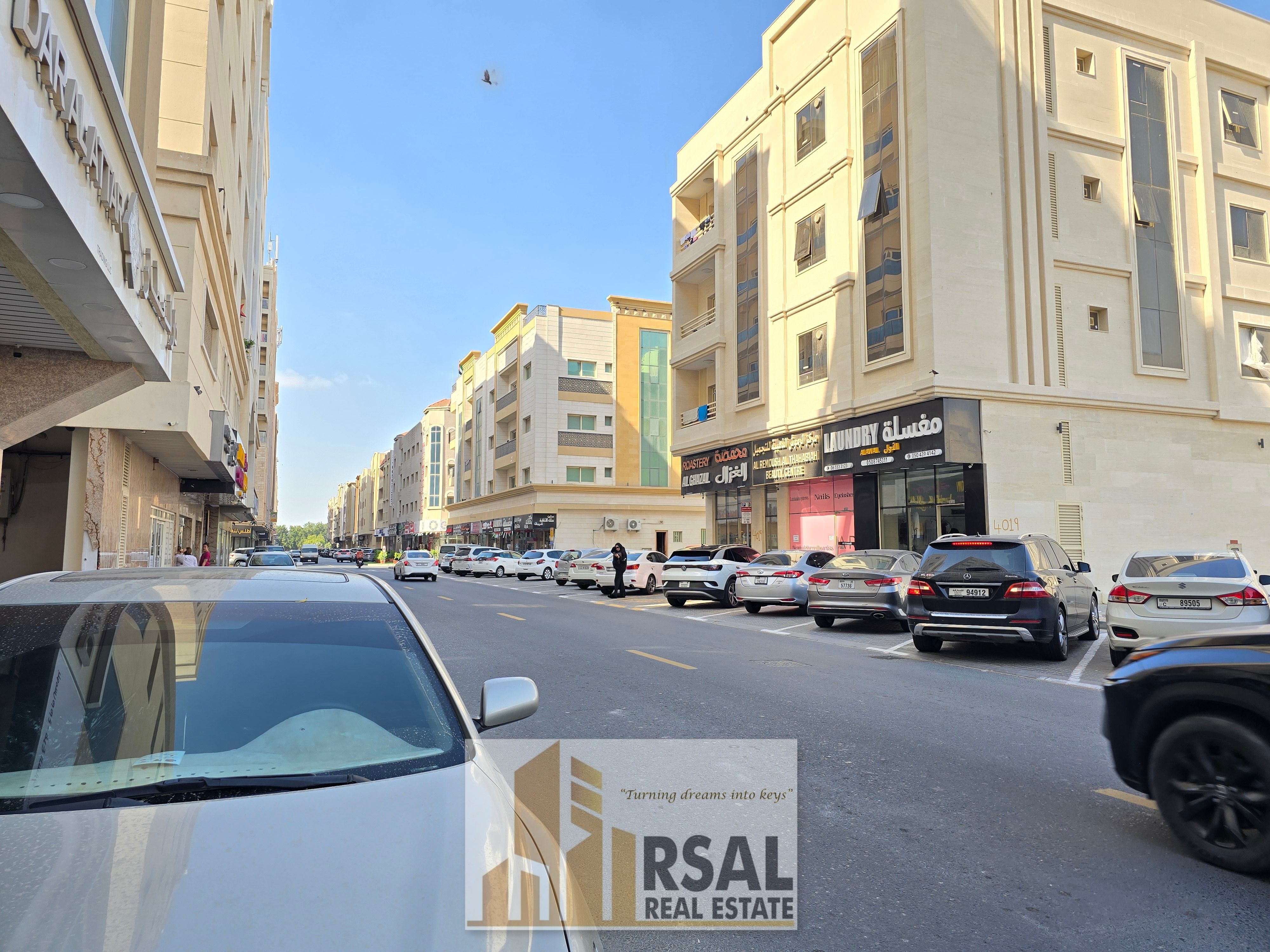 One month free Very Spacious Shop Affordable price , Prime Location ?