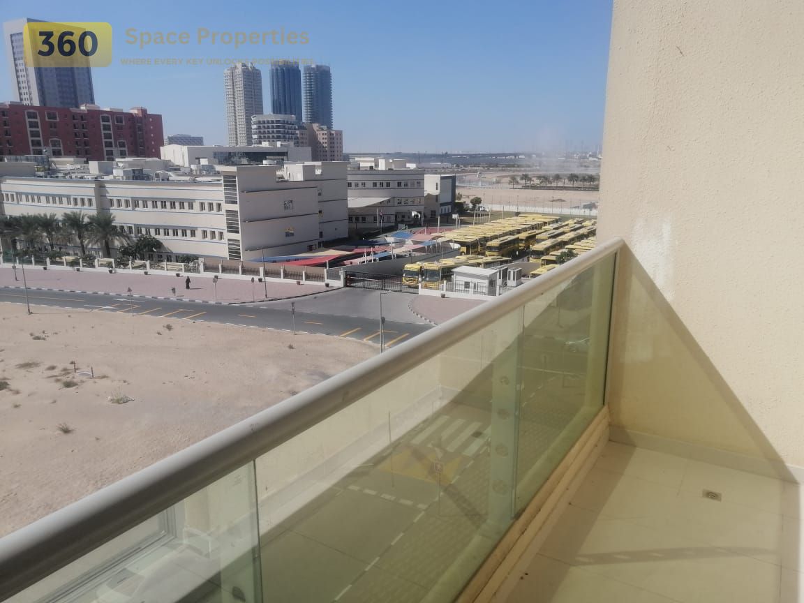 1BHK / Close kitchen/ Next to Indian international School _COPY_1