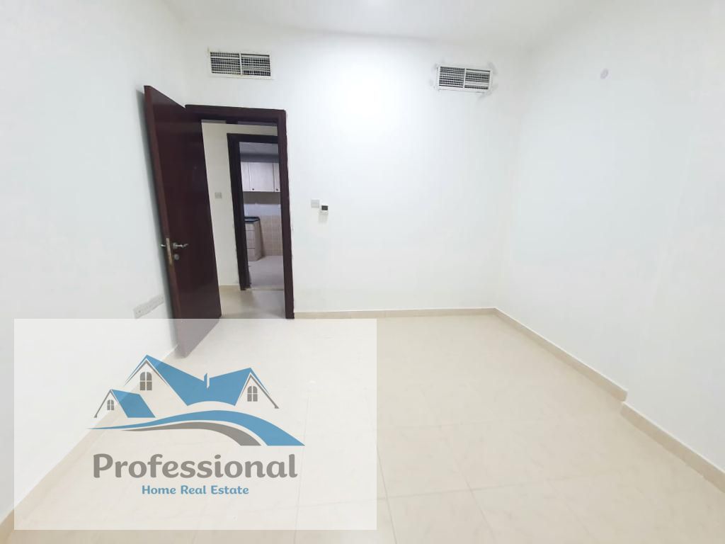BIG OFFER//NO DEPOSIT//PRIME LOCATION//FAIMLY BELDING//HUGE 1BHK ONLY 27k