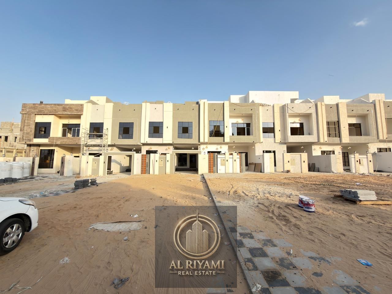 A golden opportunity to own a luxurious villa with a modern architectural design that will captivate you from the first moment. The price includes reg