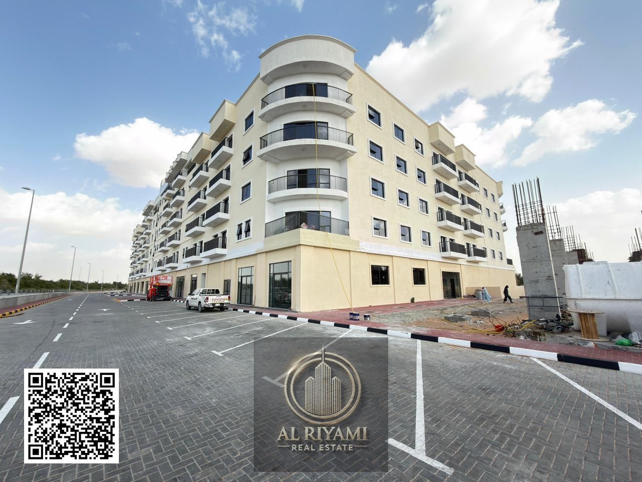 A Modern Living Experience in a Community Building Seize the opportunity to own or invest in the Kentia project. 100% freehold ownership for all nati