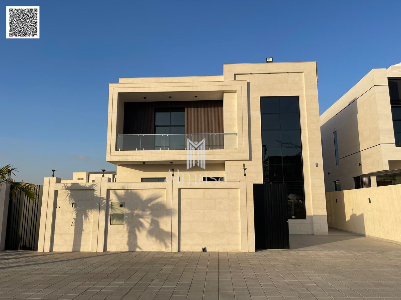 Modern 5-Bedroom Villa with Maid’s Room and Spacious Yard in Al Ameera