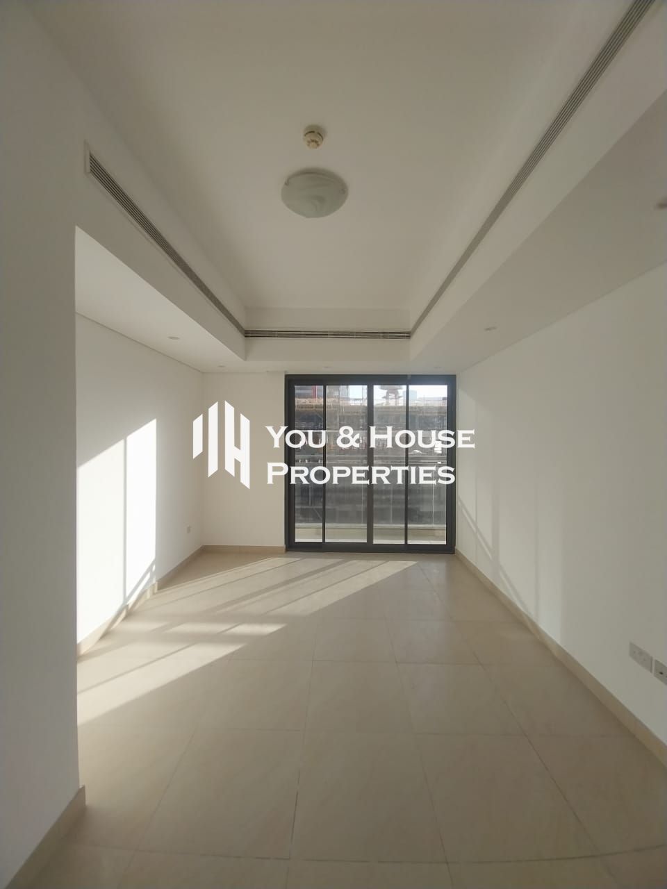Refined 1-Bedroom Apartment | Bright Interiors & Smart Layout I Book Now