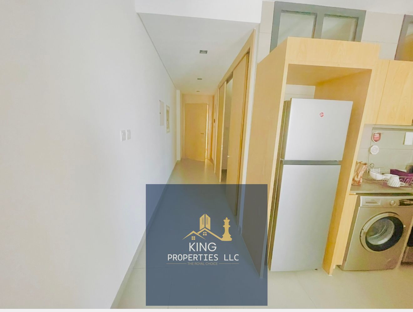 Brand new Partition studio with close dor for rent. Al mamsha Sharjah