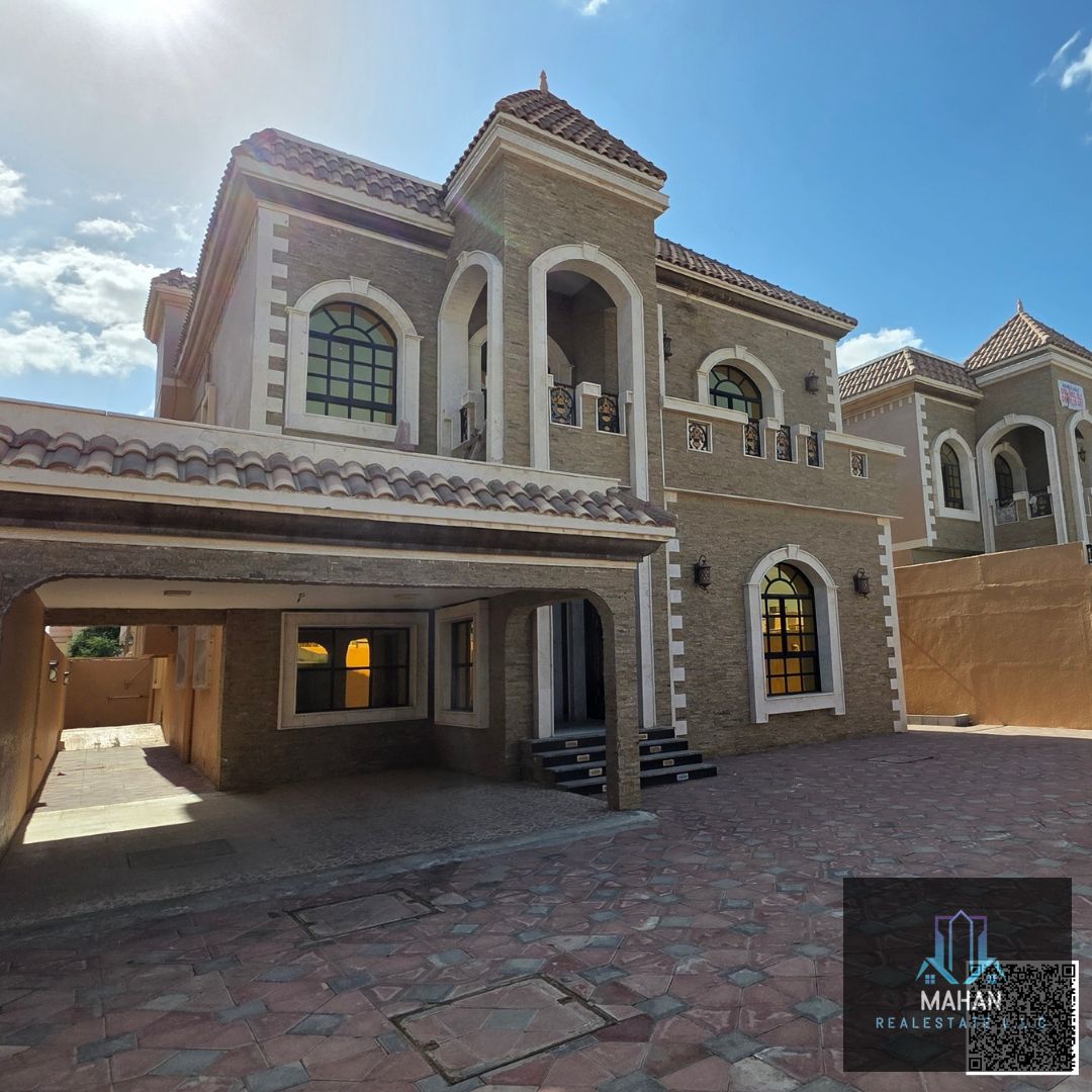 Al mowaihat 3 villa 5 bedroom sqft 5000 built up 4500 price 2500000