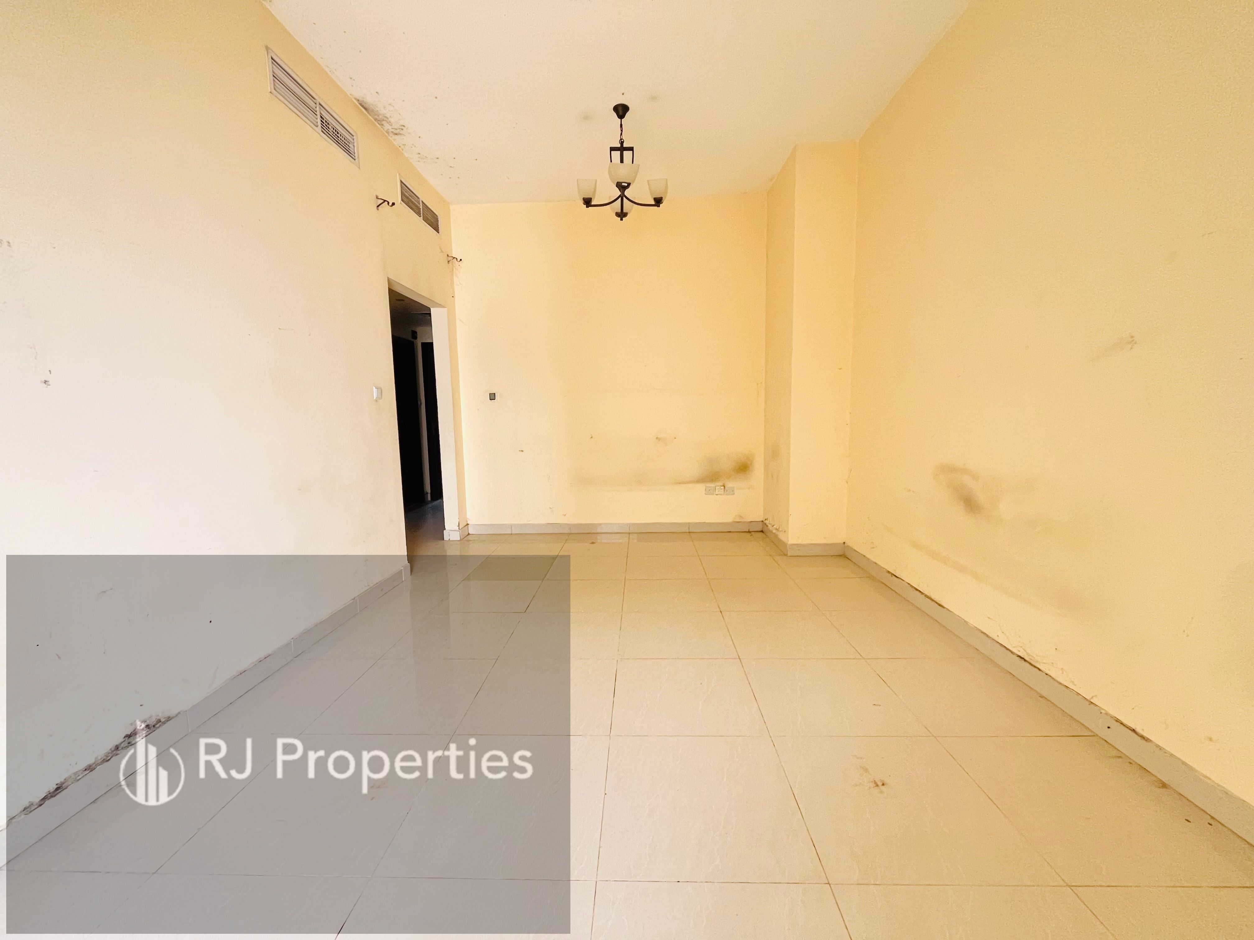 Spacious Luxury 2BHK | Balcony | Close to Safari Mall | Flexible Payments| just 42k