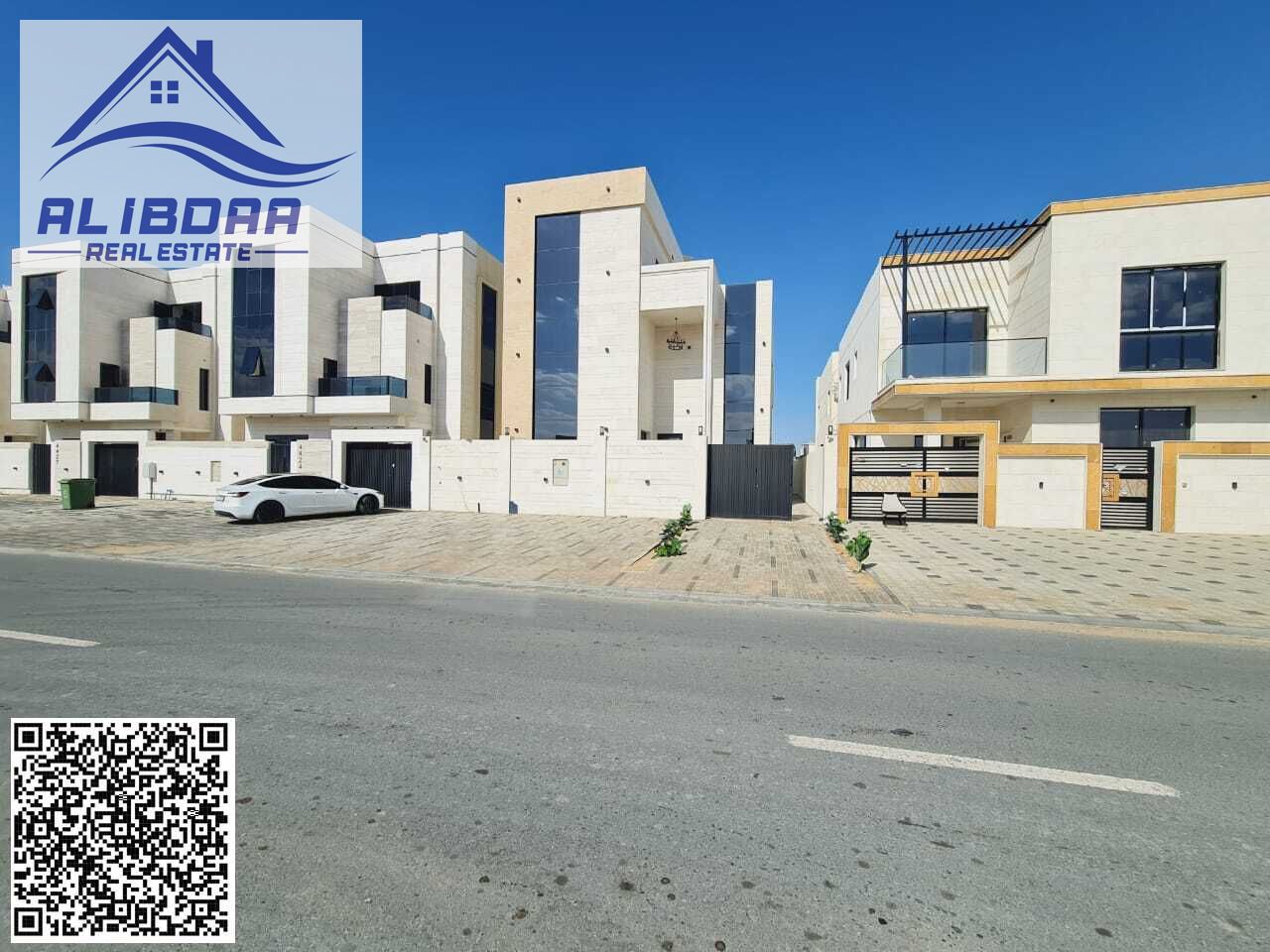 Villa for Sale with Setback on a Main Street – Al Helio Center